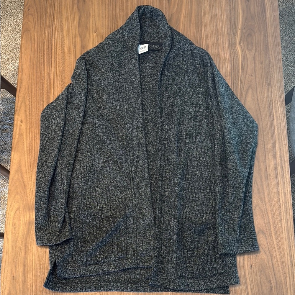 Zara Black and White Knit Cardigan